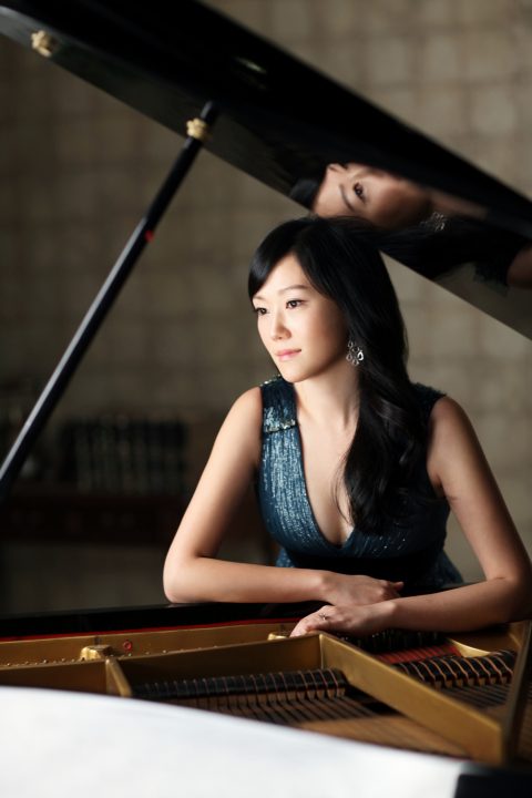 Up close and personal interview with piano virtuoso Jeewon Park ...